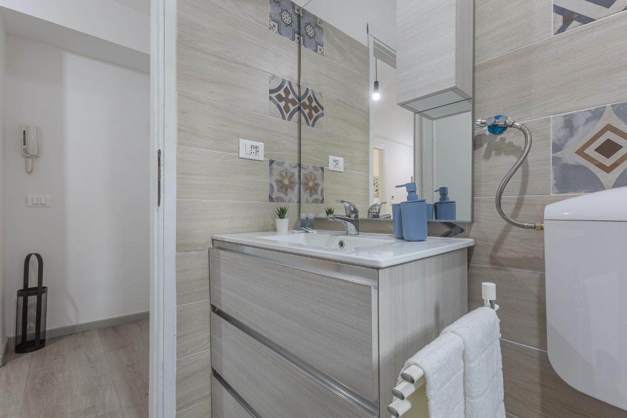 Matinum Central & Spacious Apartment 볼로냐 외부 사진
